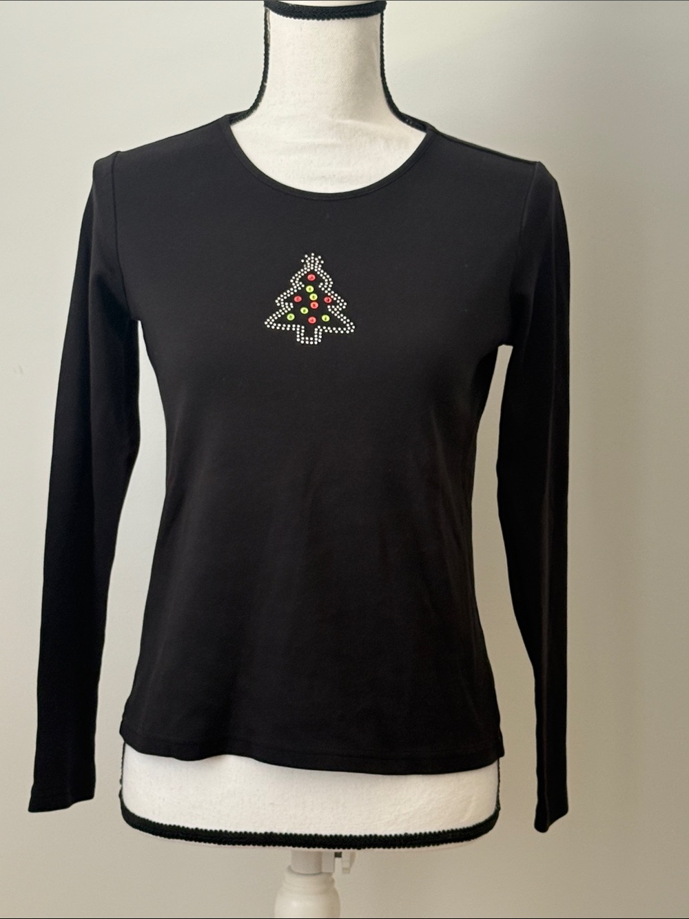Charter Club Black Long-Sleeve Women's Top with Studded Christmas Tree